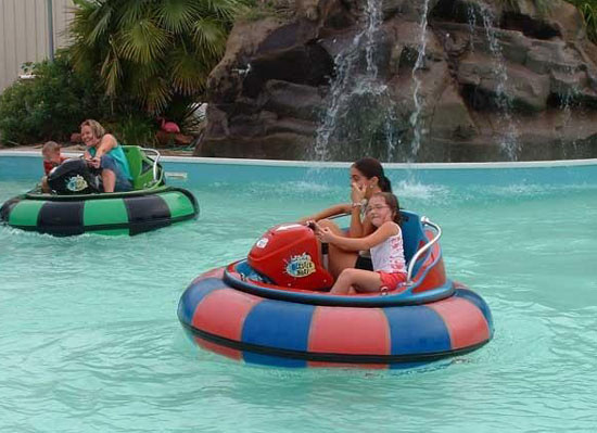 Gas powered bumper boats for water pool