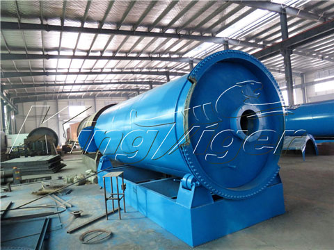pyrolysis system for waste tyre