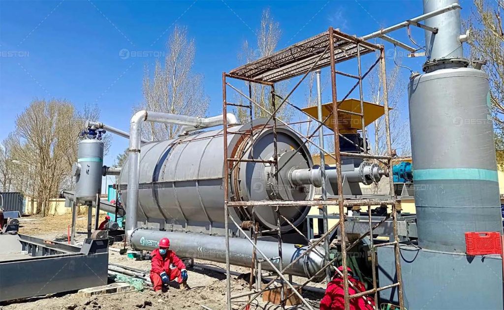 Small-Pyrolysis-Machine-for-sale